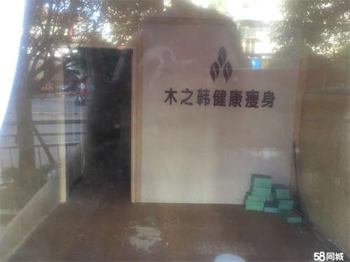 出租房东直租，交通便利，临街店面