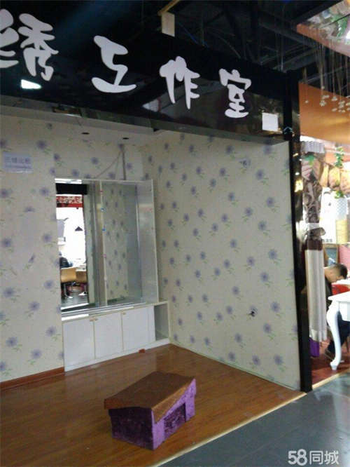 出租小什字淘宝街美甲专铺出租