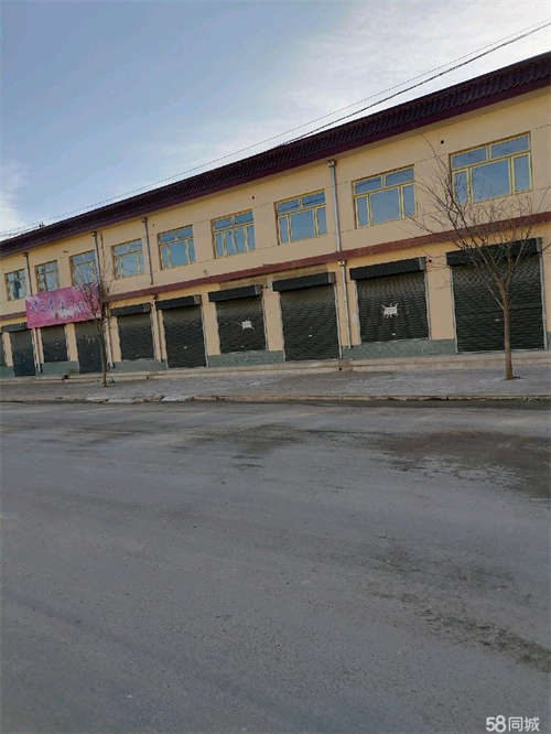 出租临街门面地势宽阔人流量大