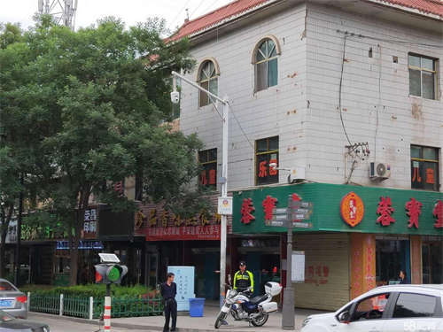 出租凉州区和平街钟楼巷路口旺铺出租
