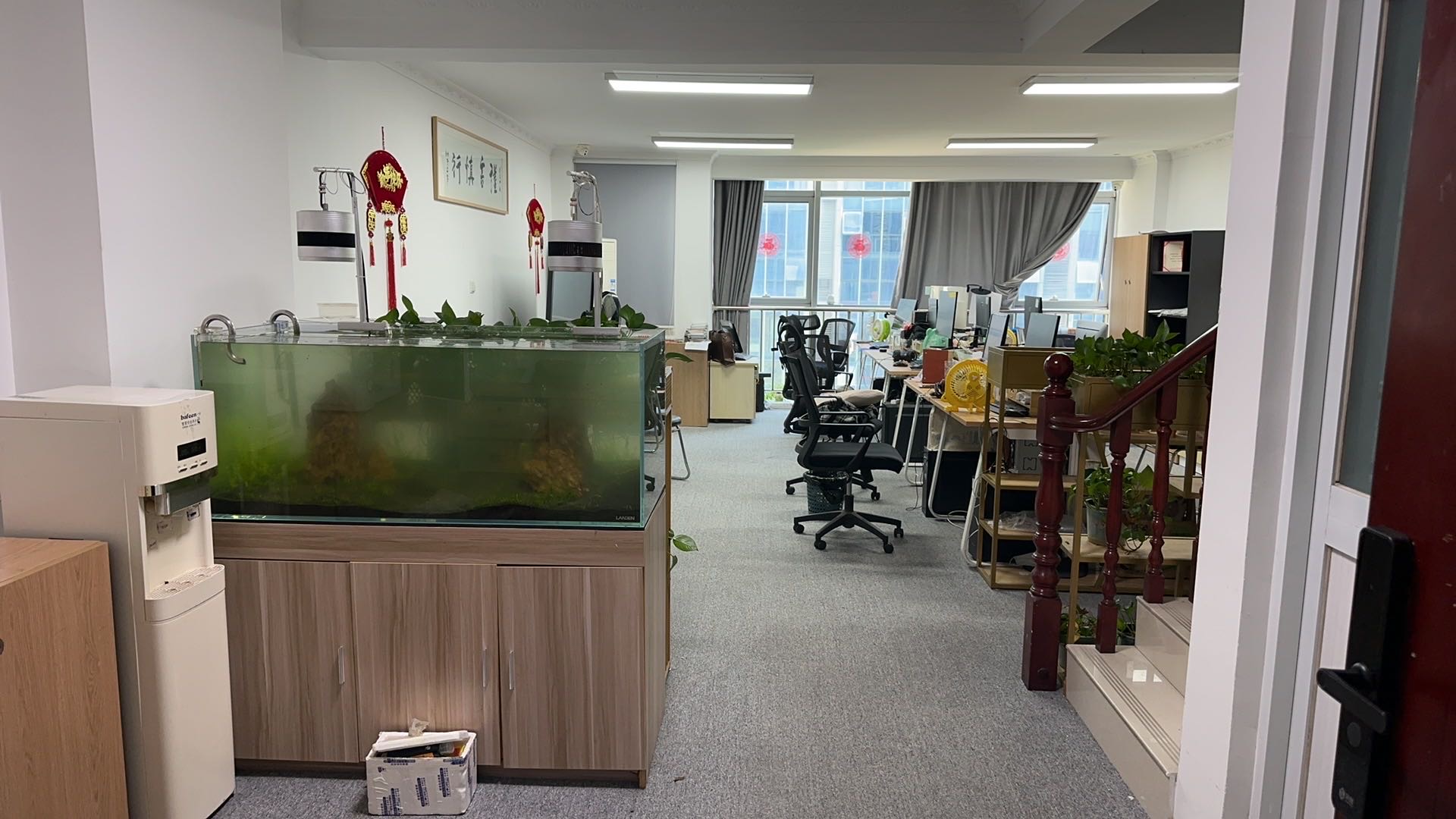 崇川区京扬茶城楼上170㎡纯写字楼出租